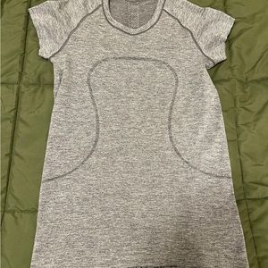 Lululemon swiftly tech short sleeve sparkle